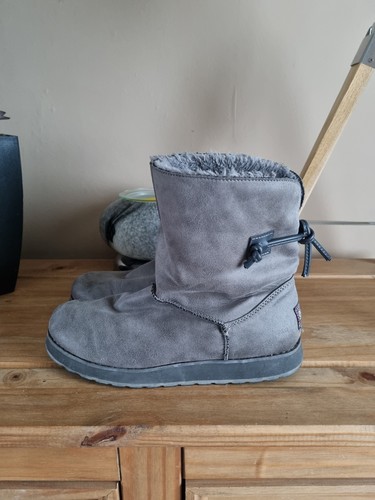 Skechers grey faux suede mid - skechers,